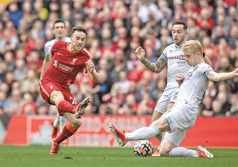 奎因成为历史上最年轻的单节100%命中率砍下20分的球员