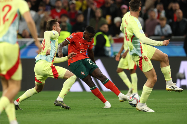 瑞天空：水晶宫已经向拜仁报价博埃，球员表态愿意去英超