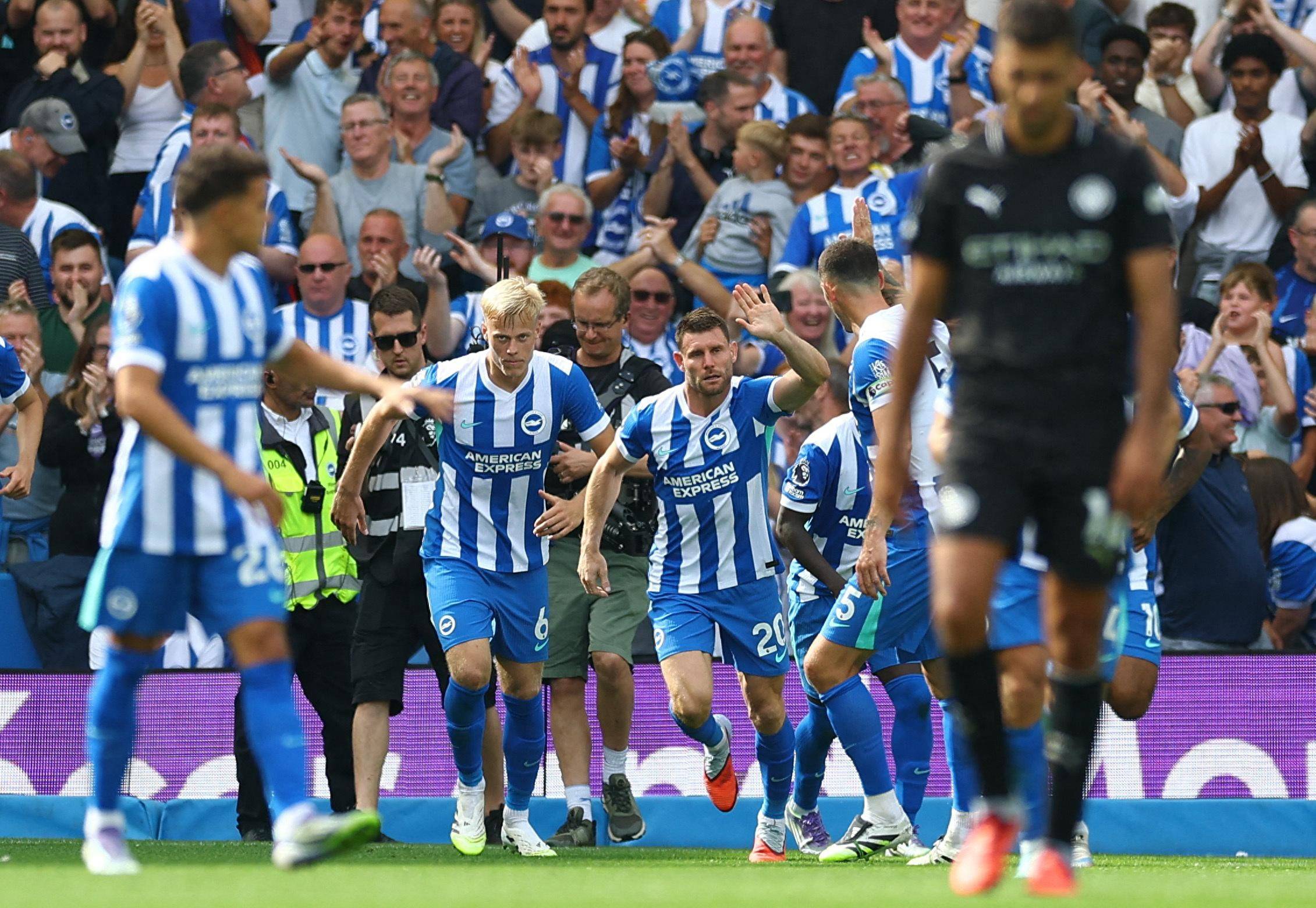 官方：京都不死鸟与主帅曹贵裁续约至26／27赛季结束