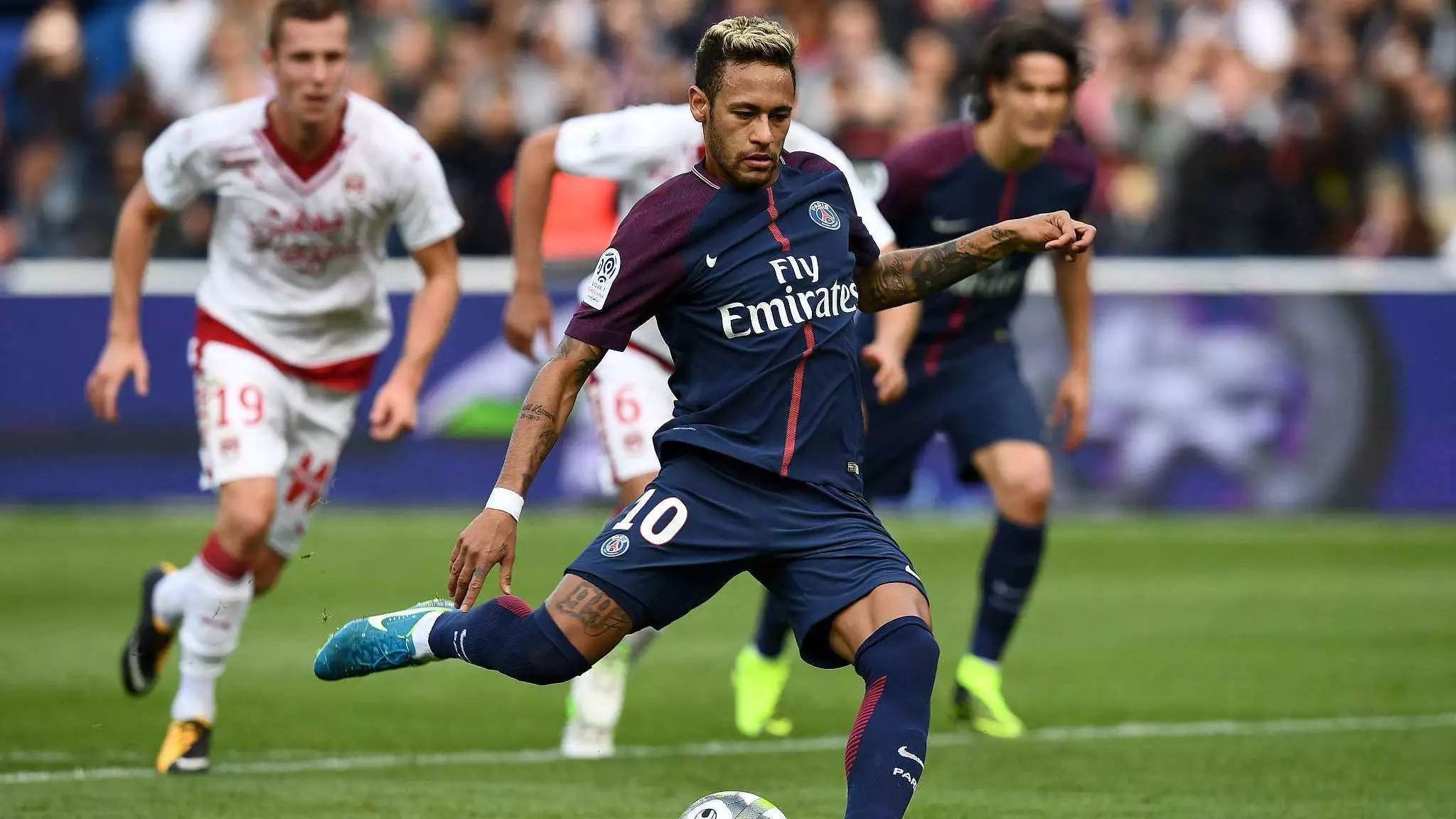 亚特兰大虽有回暖迹象，但进攻防守仍需提升。